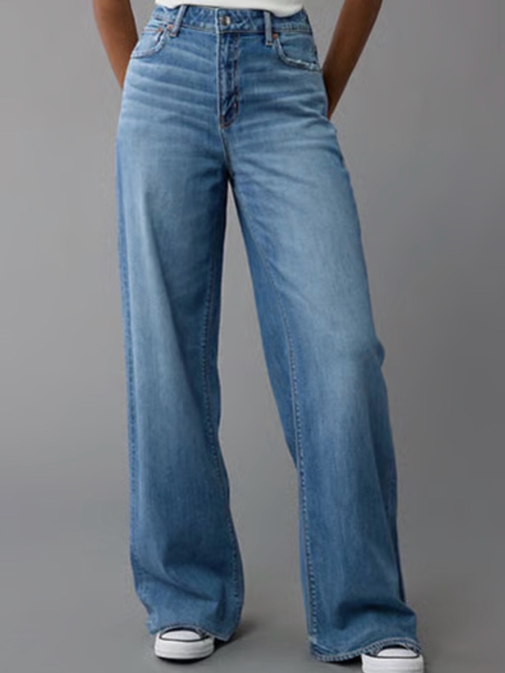 American Eagle Outfitters Super High-Rise Baggy Wide-Leg
